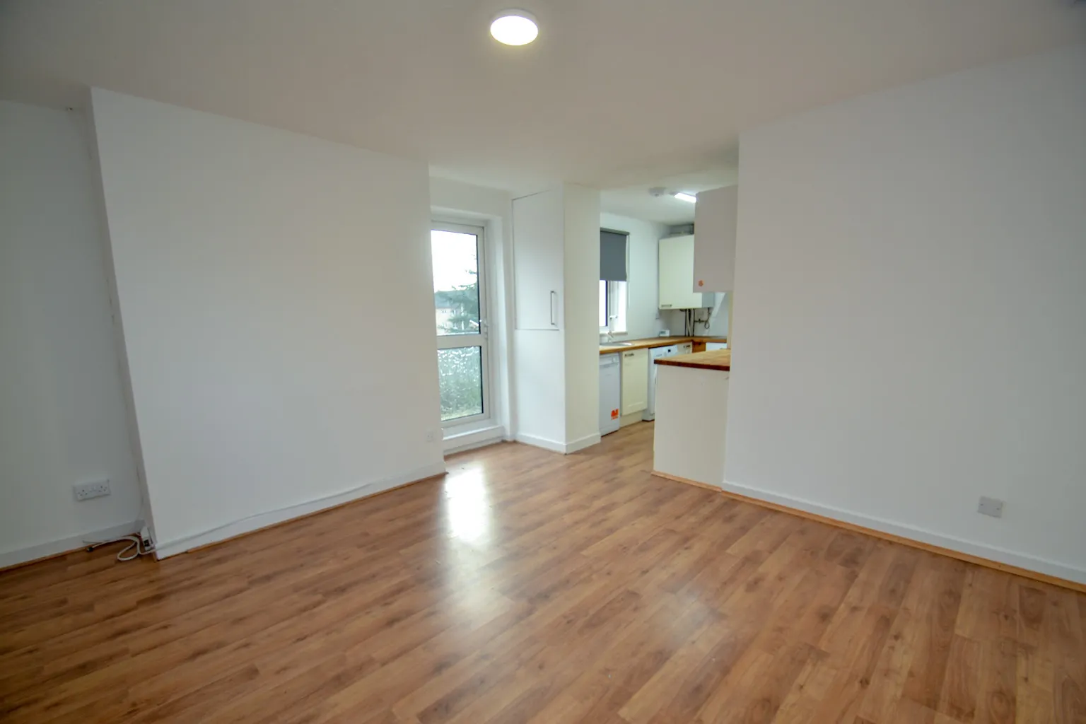 Flat Balvaird Drive in Rutherglen