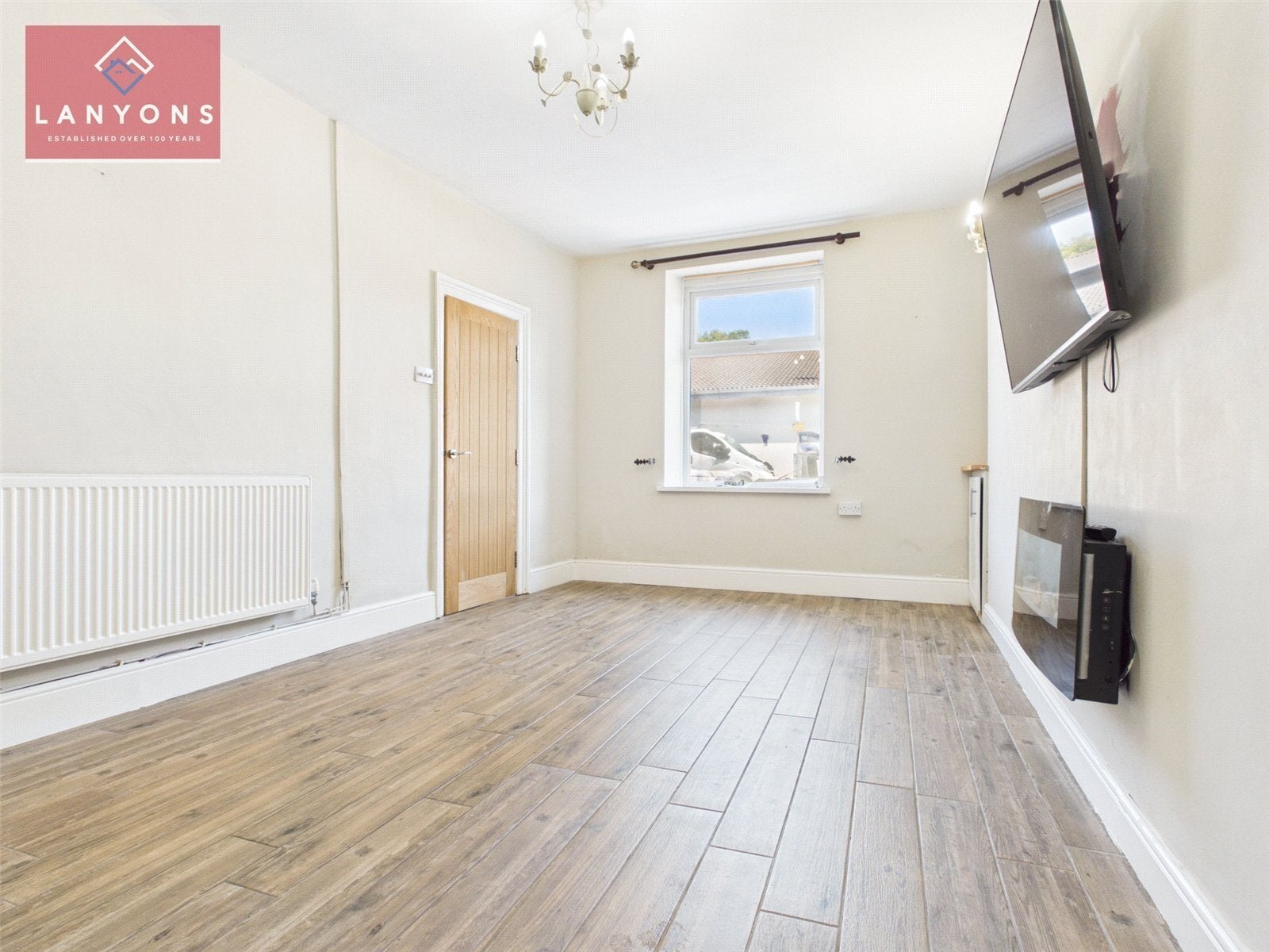 House A4058 in Porth