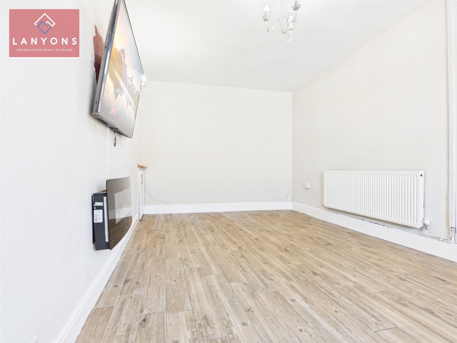 House A4058 in Porth