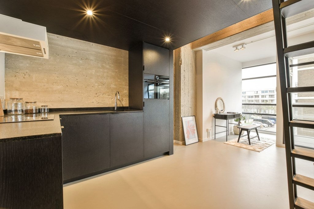 Studio te koop: Maassluisstraat 100G, Amsterdam