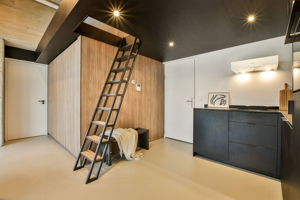 Studio te koop: Maassluisstraat 100G, Amsterdam