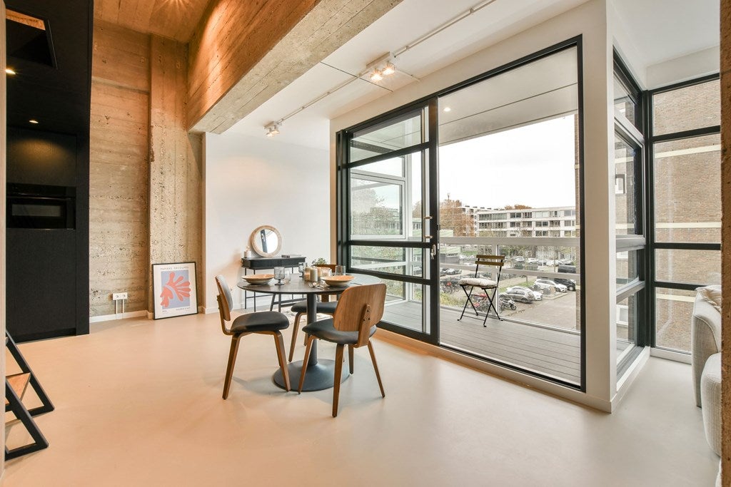 Studio te koop: Maassluisstraat 100G, Amsterdam