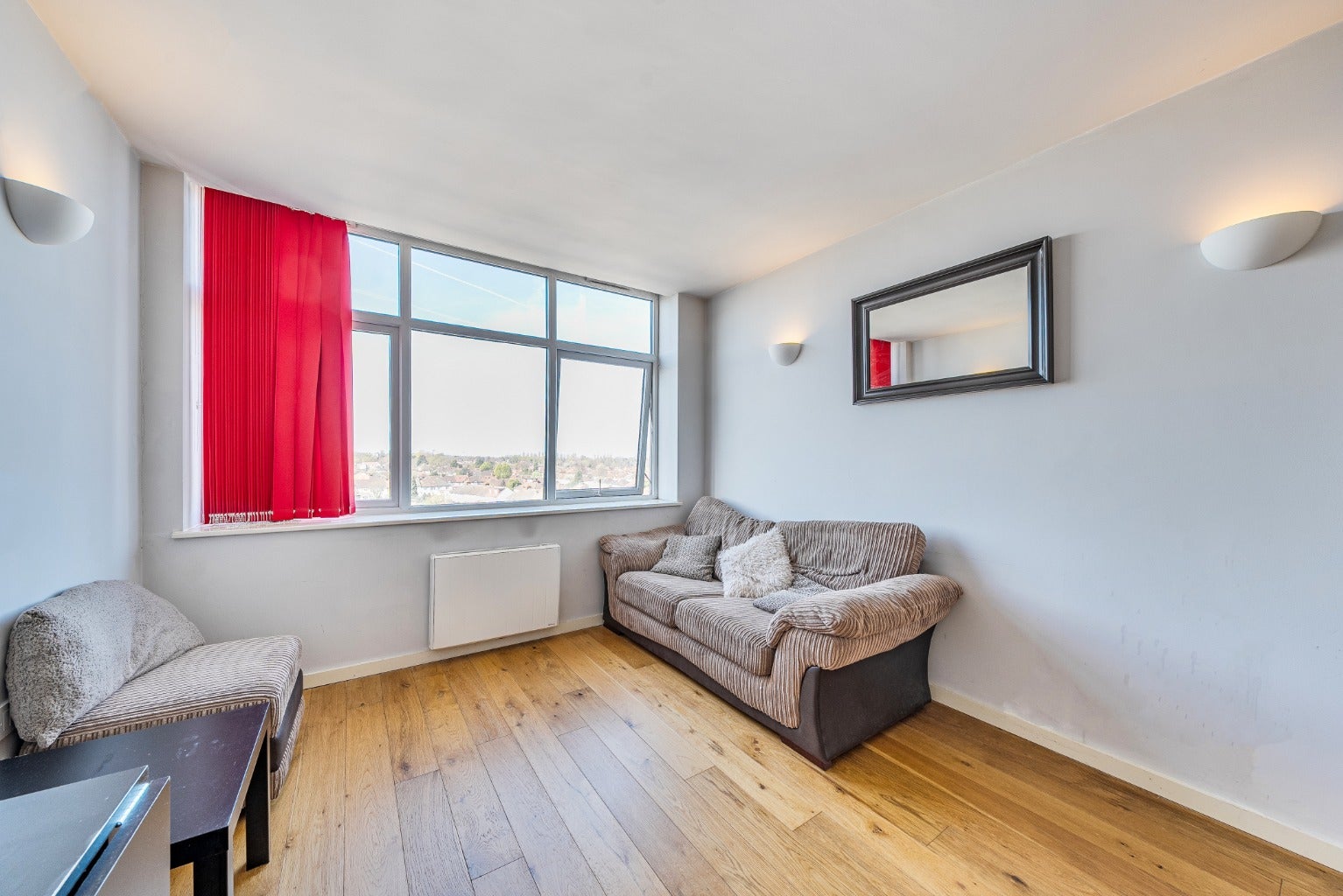 Flat Stafford Road in Greater London