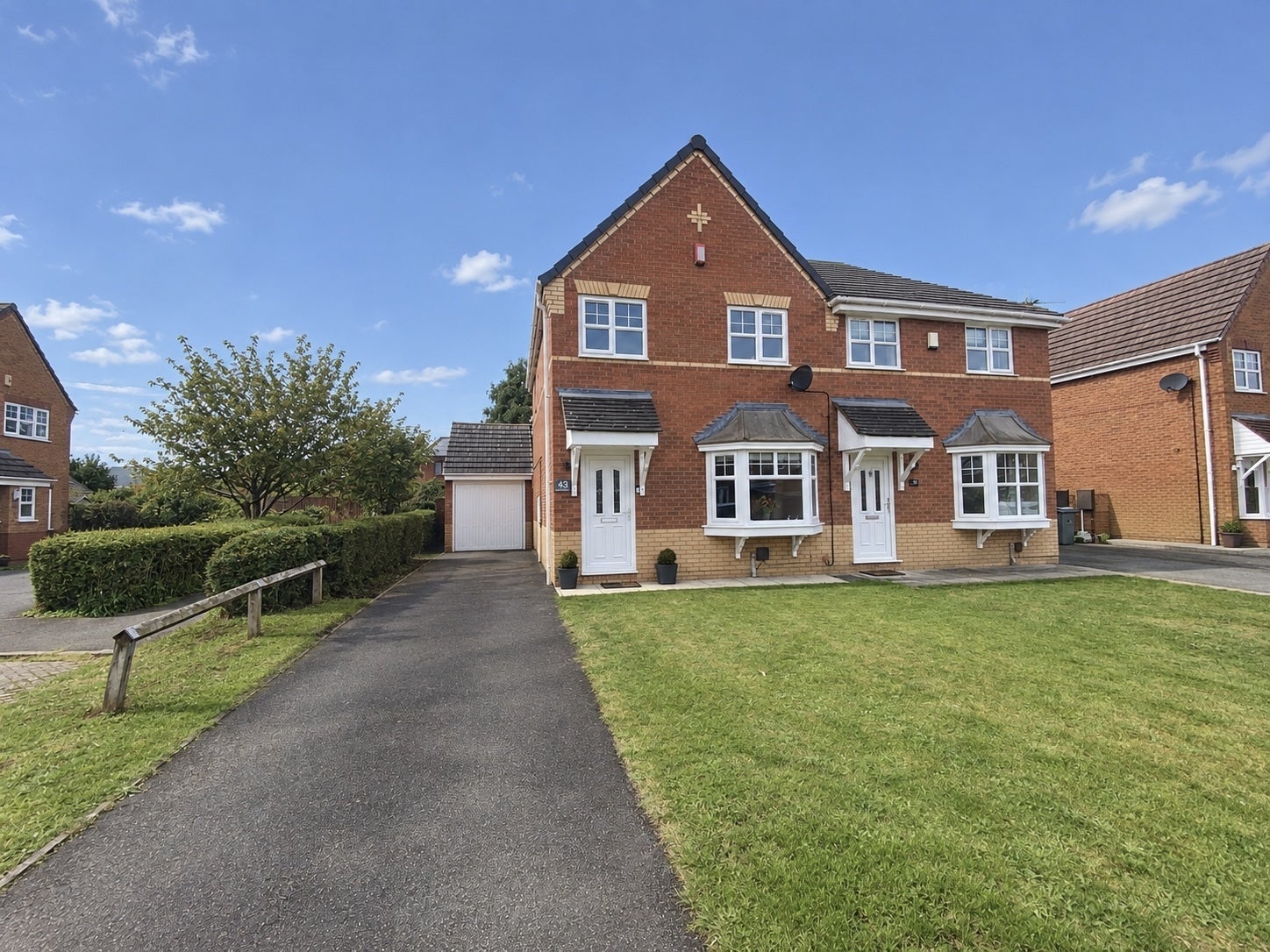 House Masefield Way in Sandbach
