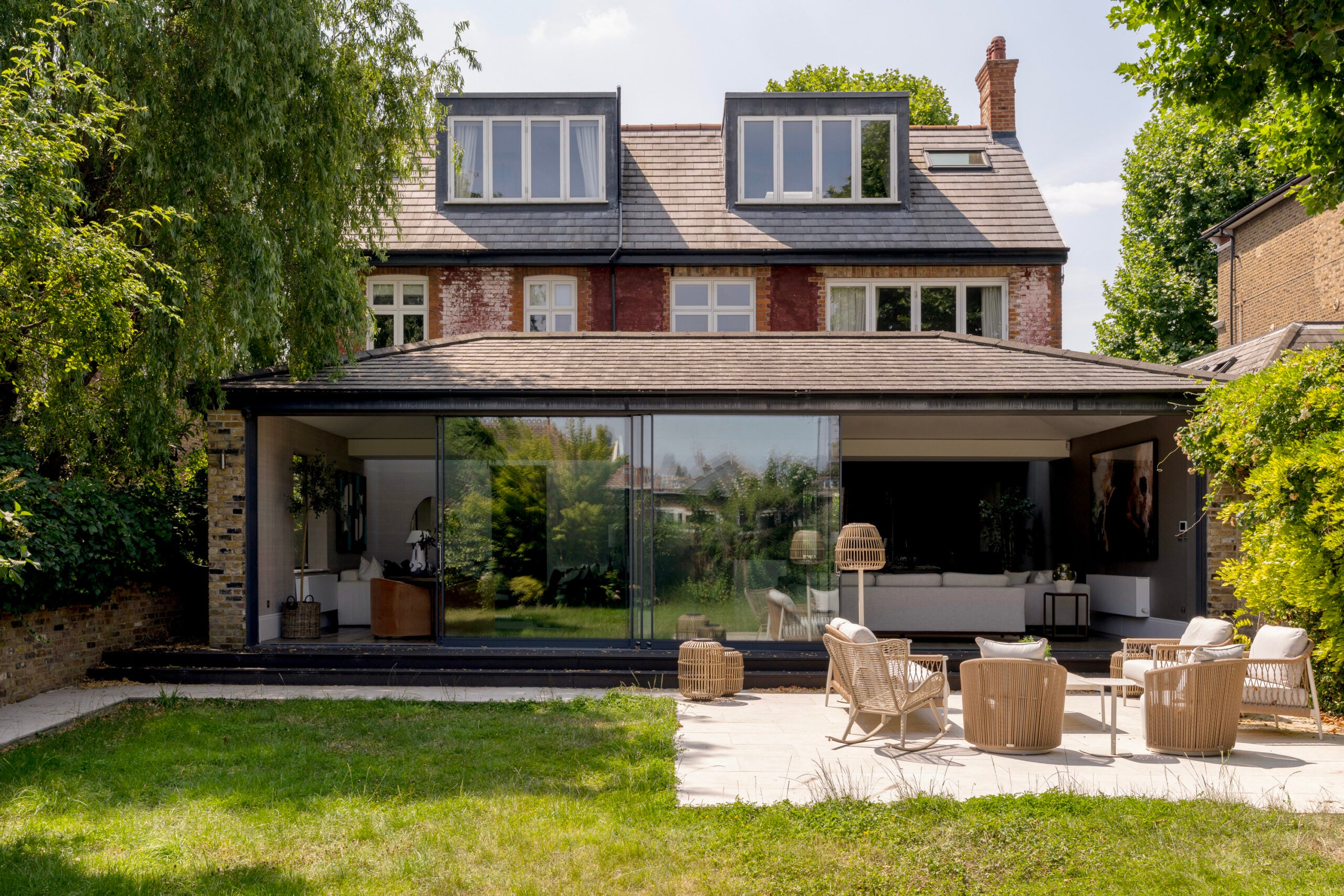 House Highlever Road in Greater London