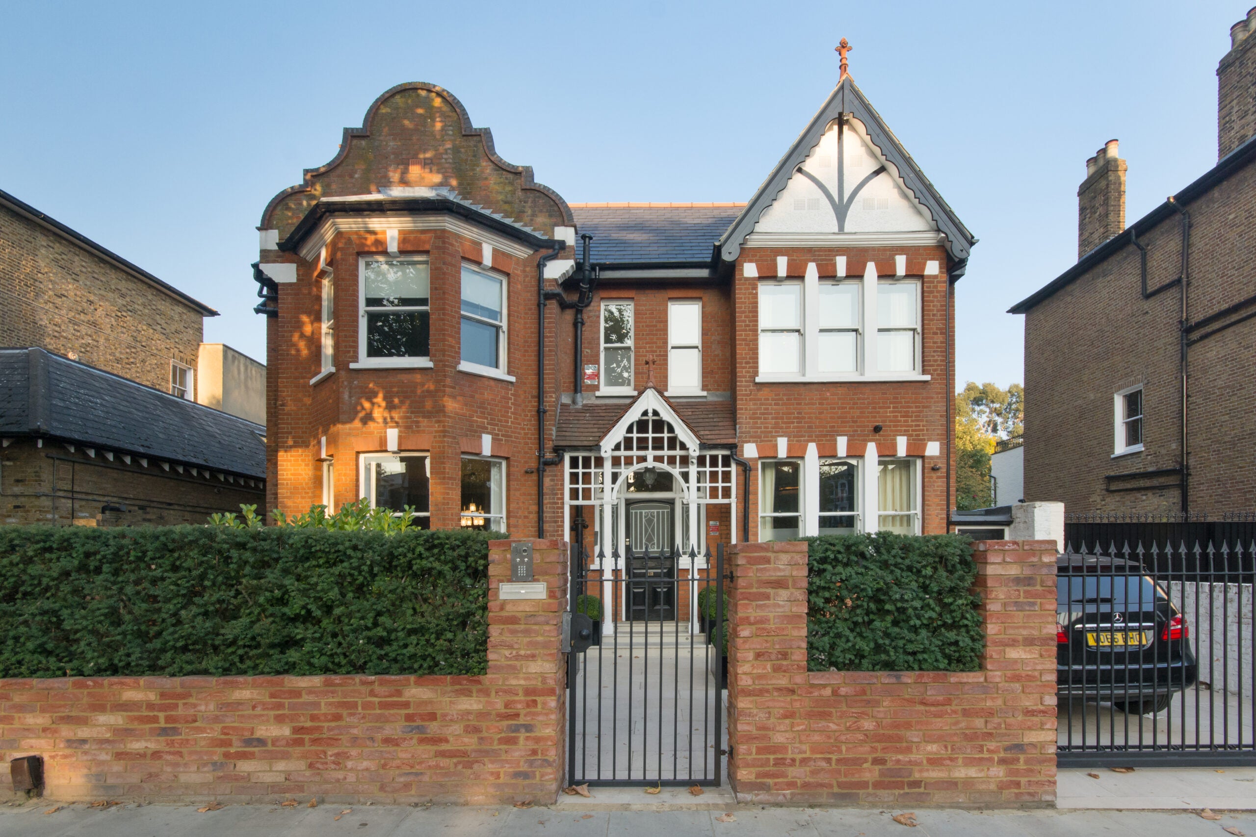 House Highlever Road in Greater London