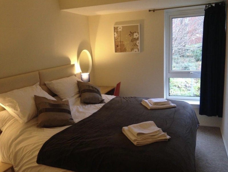 Room Buccleuch Street in Glasgow