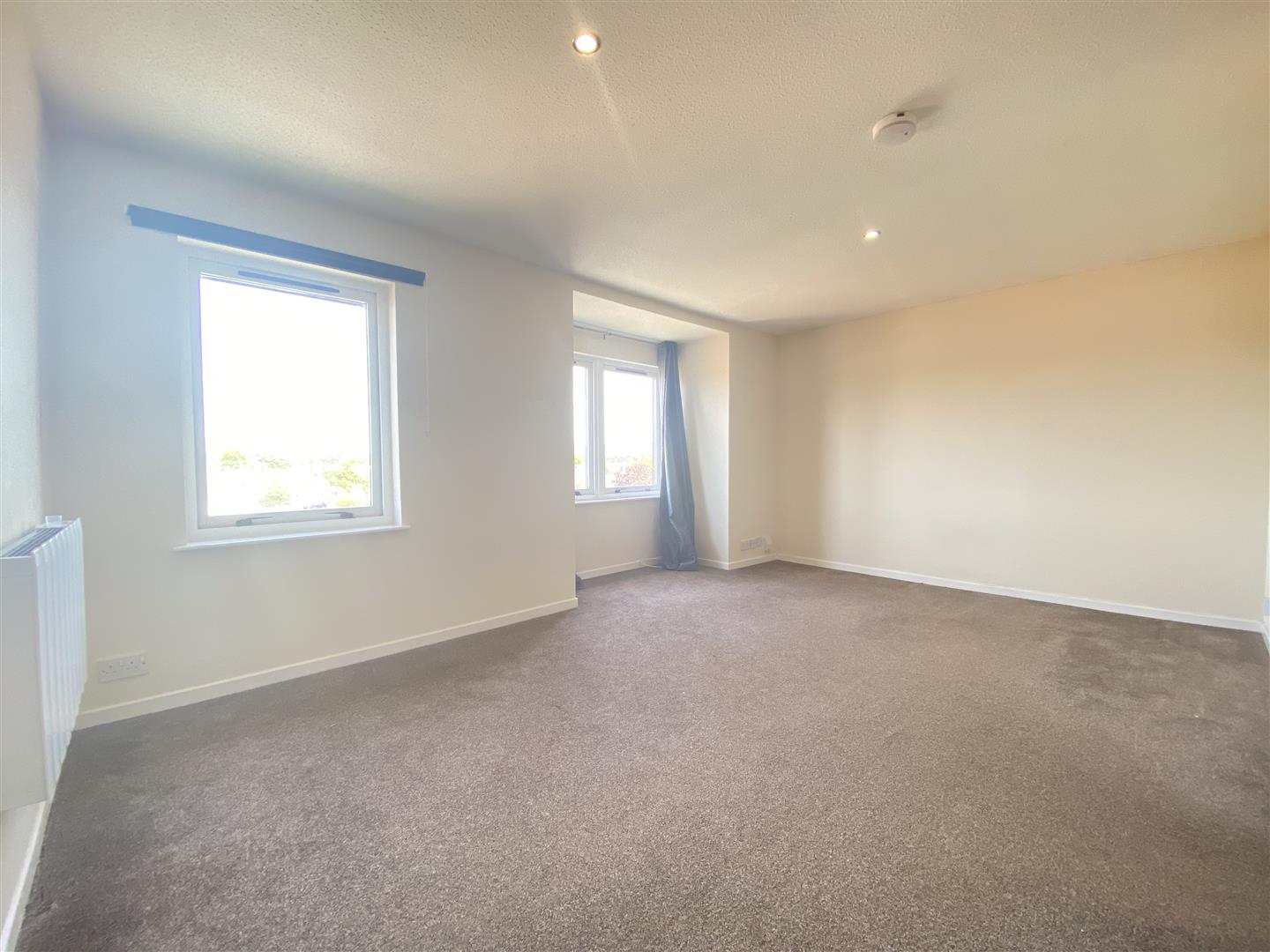 Flat Duncansby Way in Perth