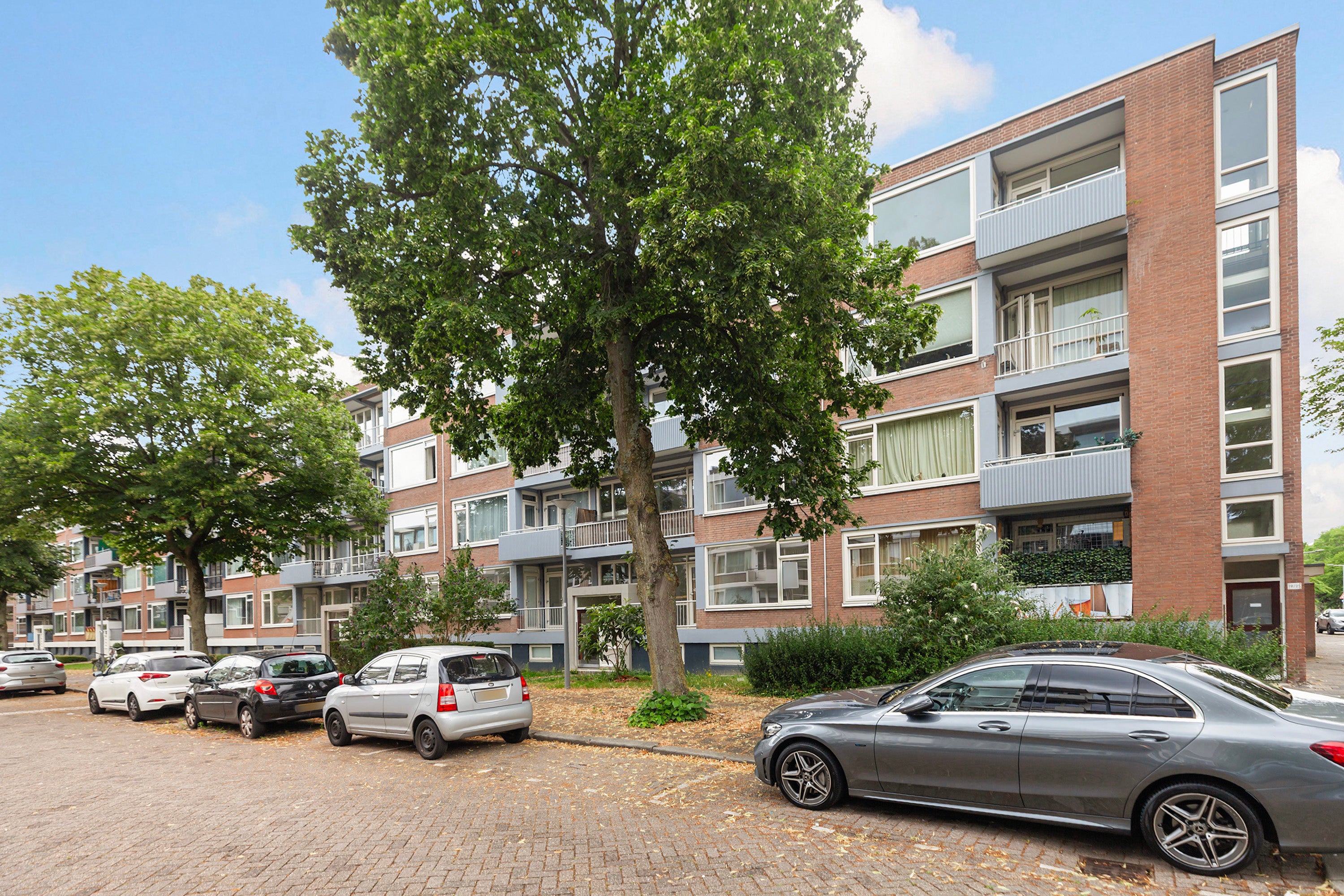 Appartement te koop: Sint-Annalandstraat 25, Rotterdam