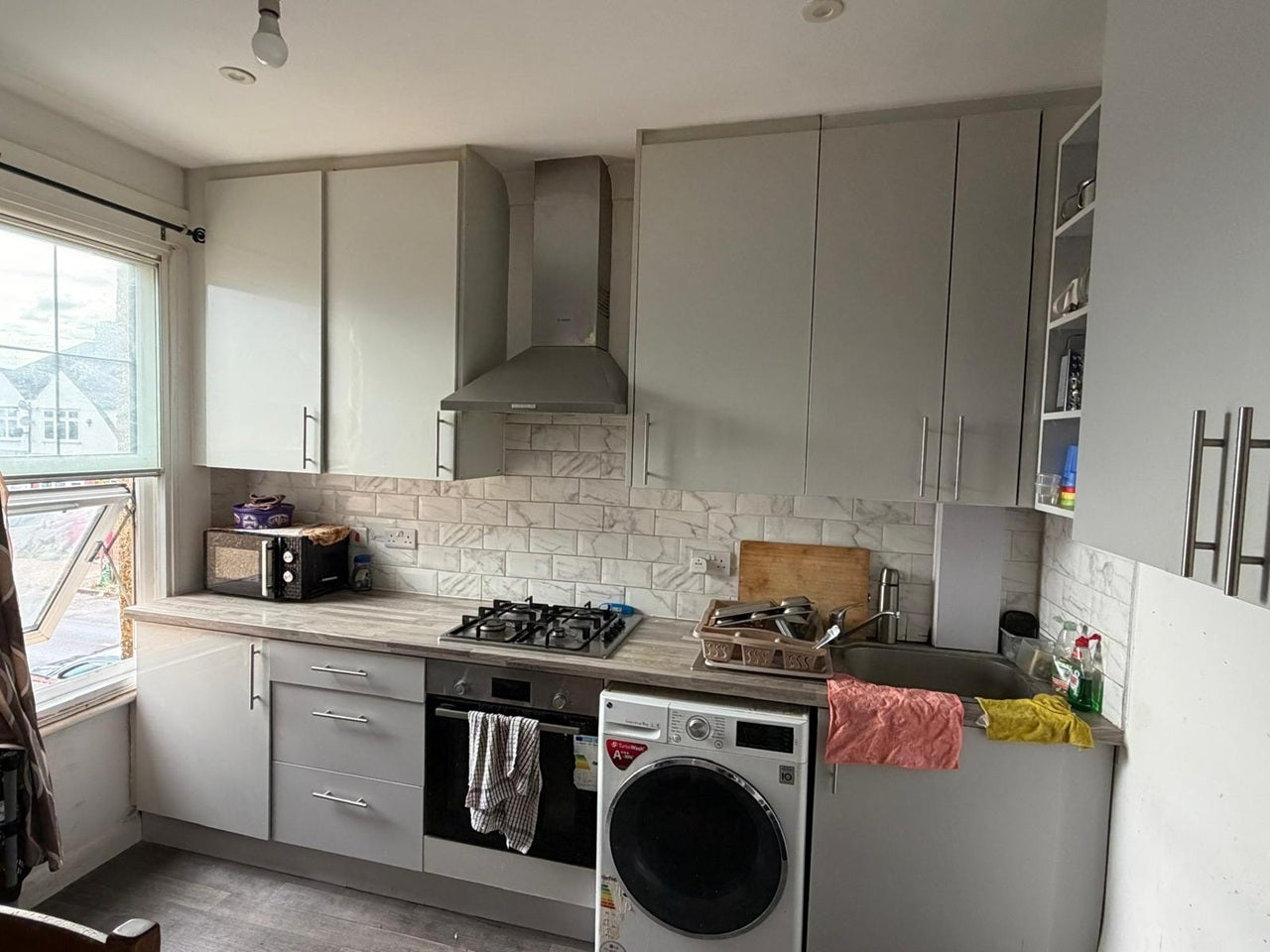 Flat Cranbrook Road in Greater London