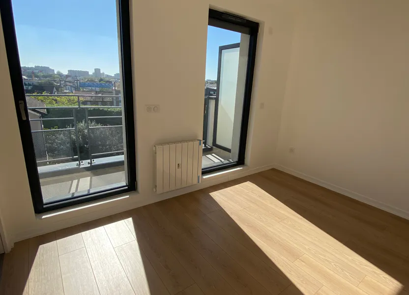 Flat Rue Barbès in Issy-les-Moulineaux