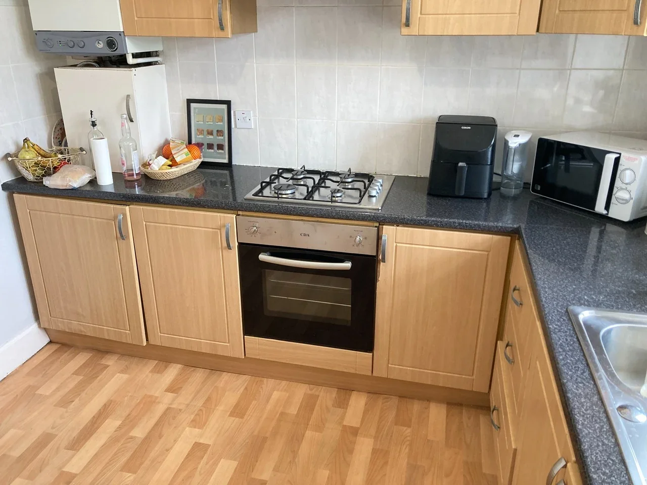 Flat Craven Avenue in Greater London