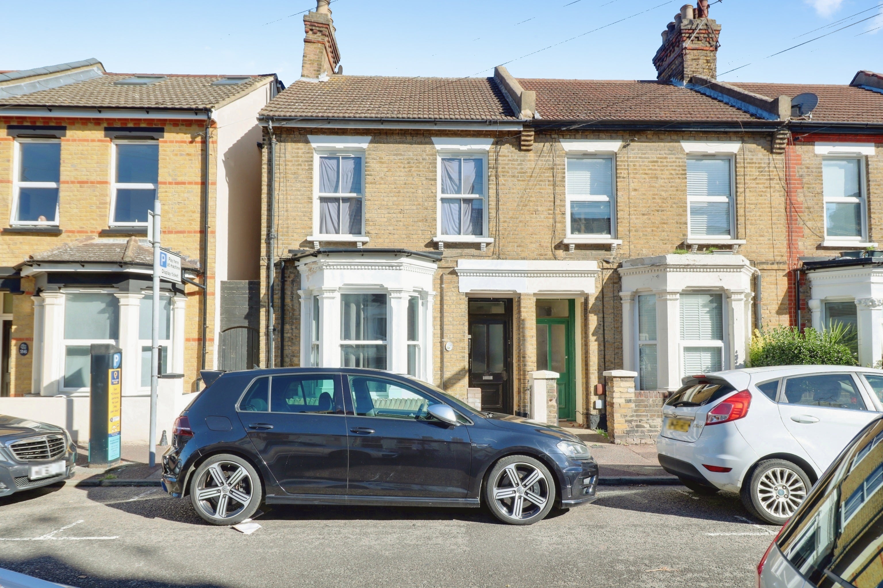 Flat Cambridge Road in Southend-on-Sea