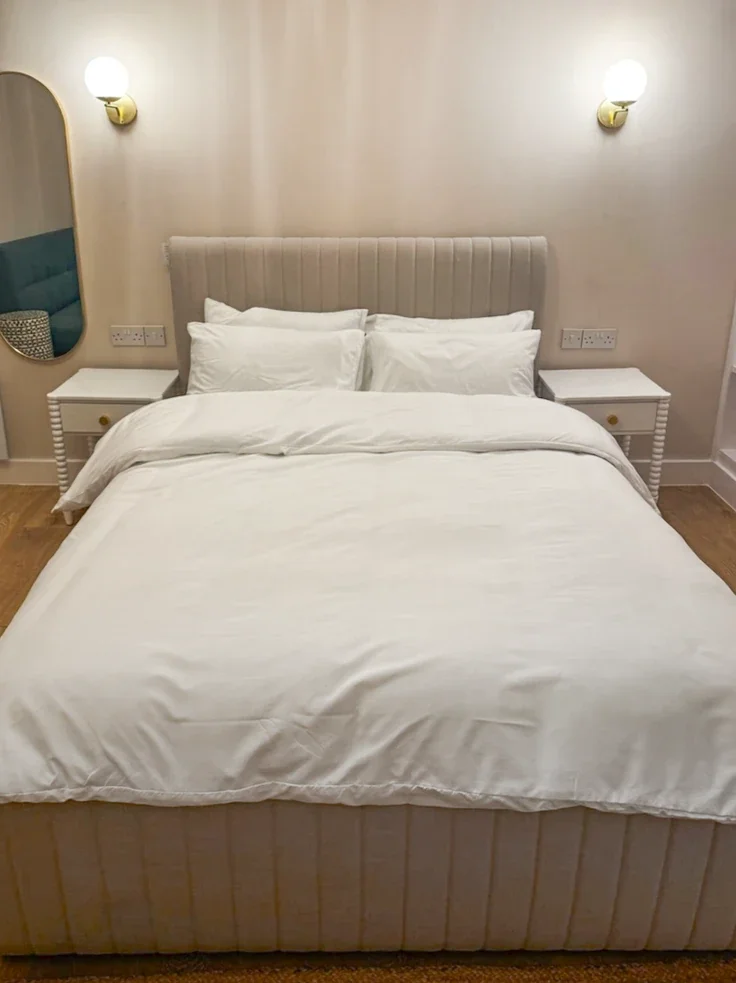 Flat Rye Lane in Greater London