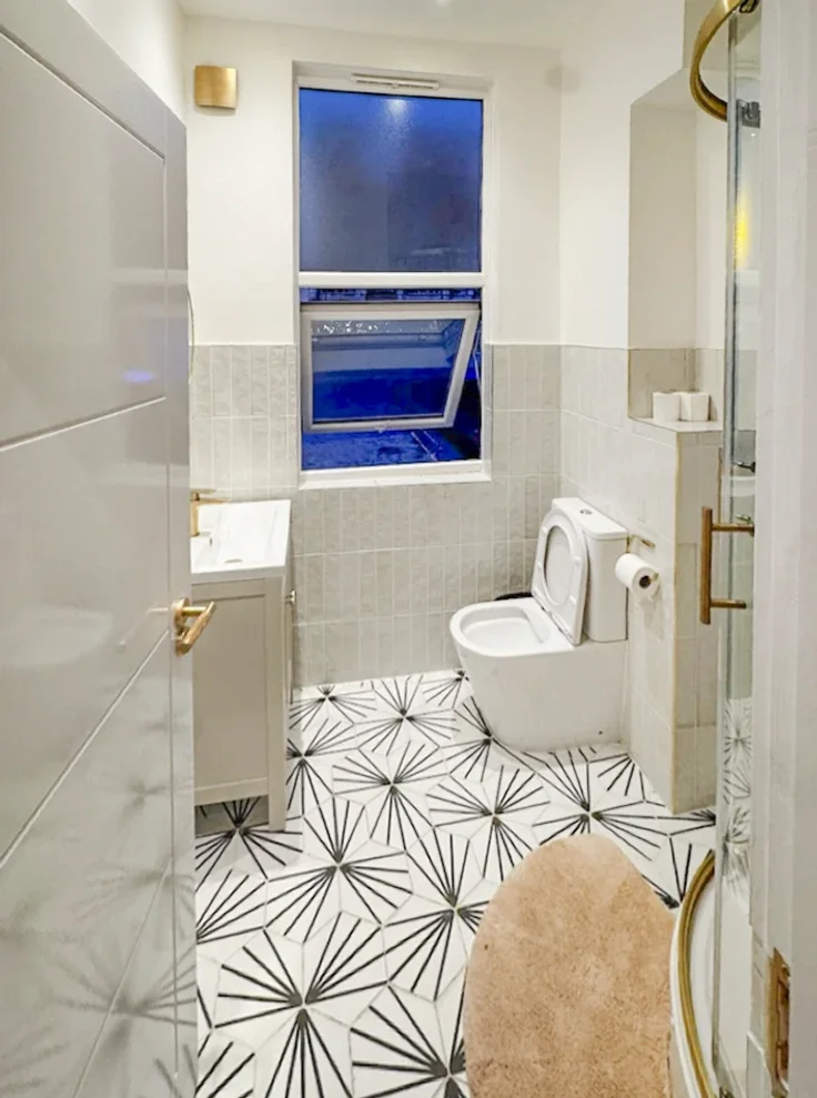 Flat Rye Lane in Greater London