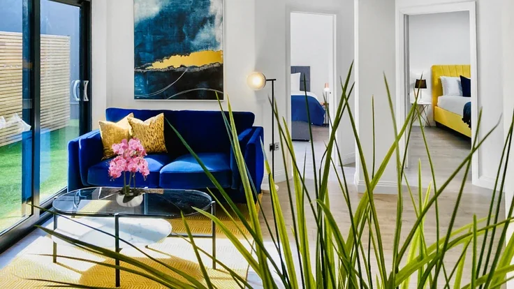 Flat Rostrevor Mews in Greater London