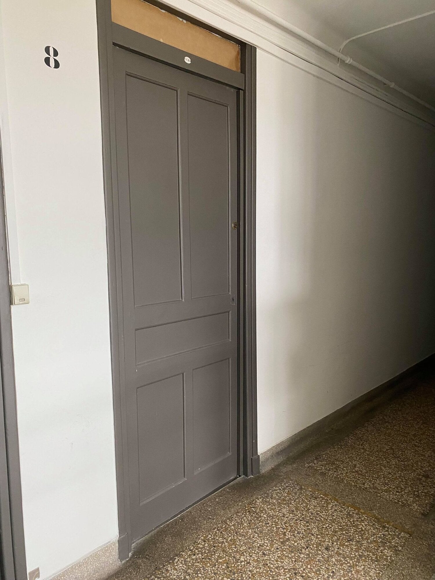 Flat Rue Pierre Brossolette in Courbevoie