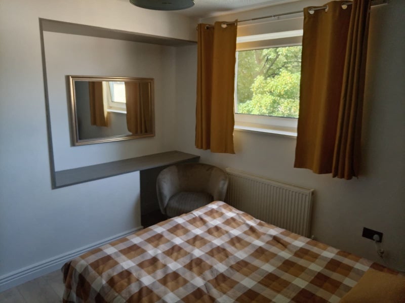 Room Eyrescroft in Peterborough