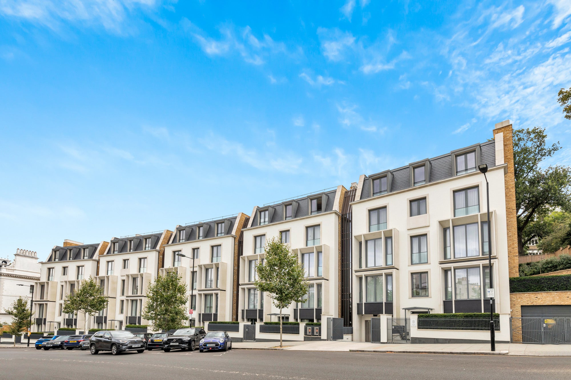 Flat Holland Park in Greater London