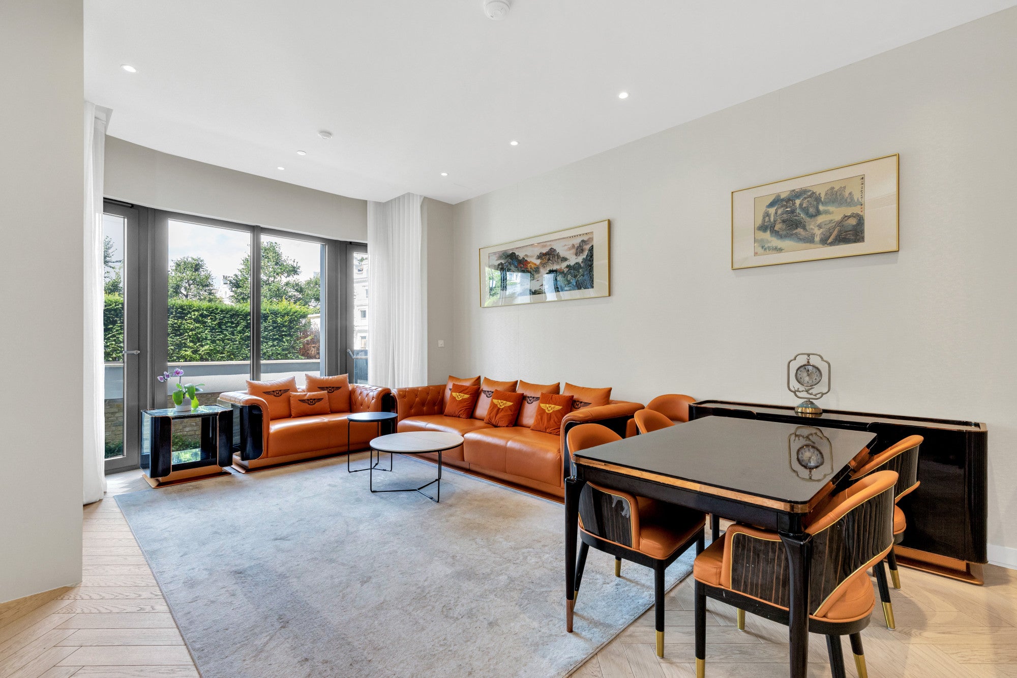 Flat Holland Park in Greater London