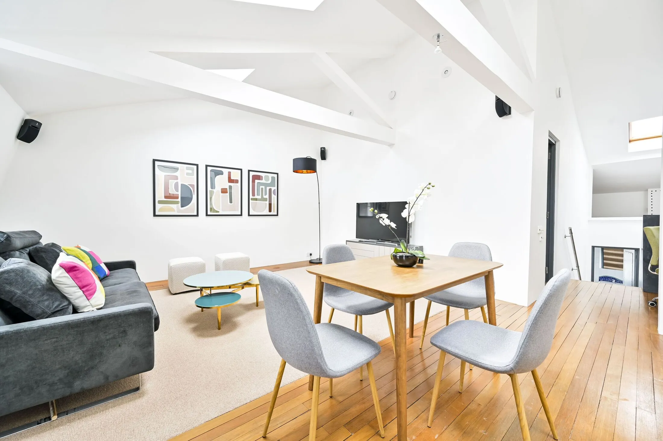 Flat Coleherne Mews in Greater London