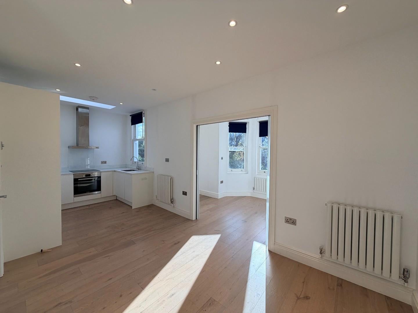 Flat Birch Grove in London