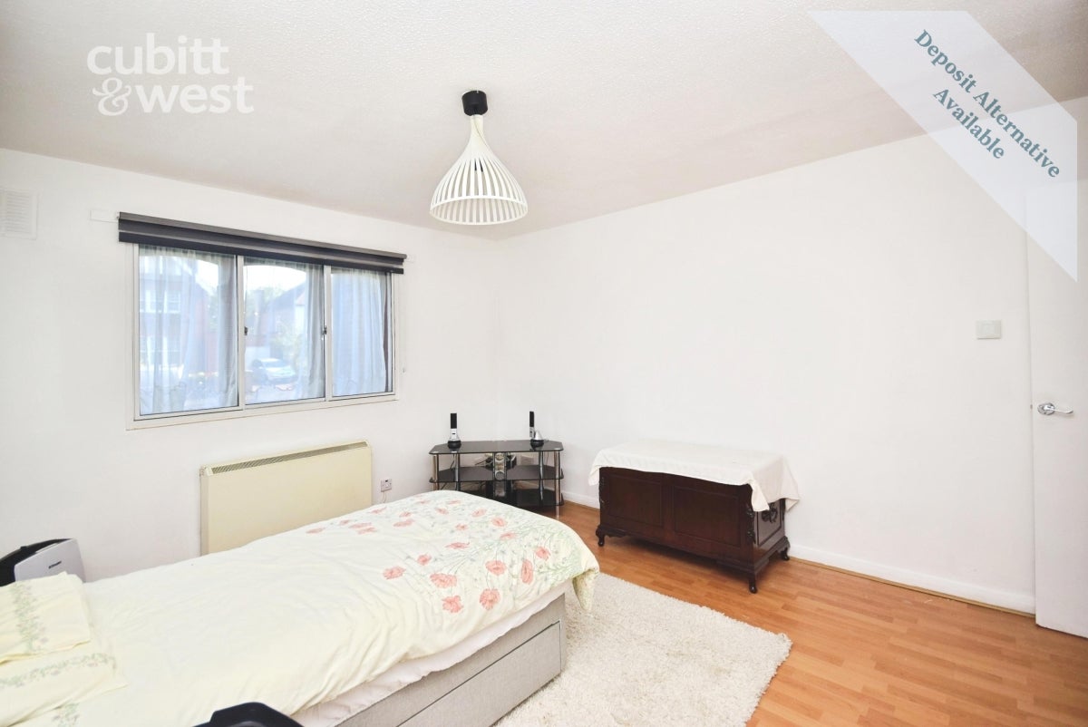 Room Lewes Road in Brighton