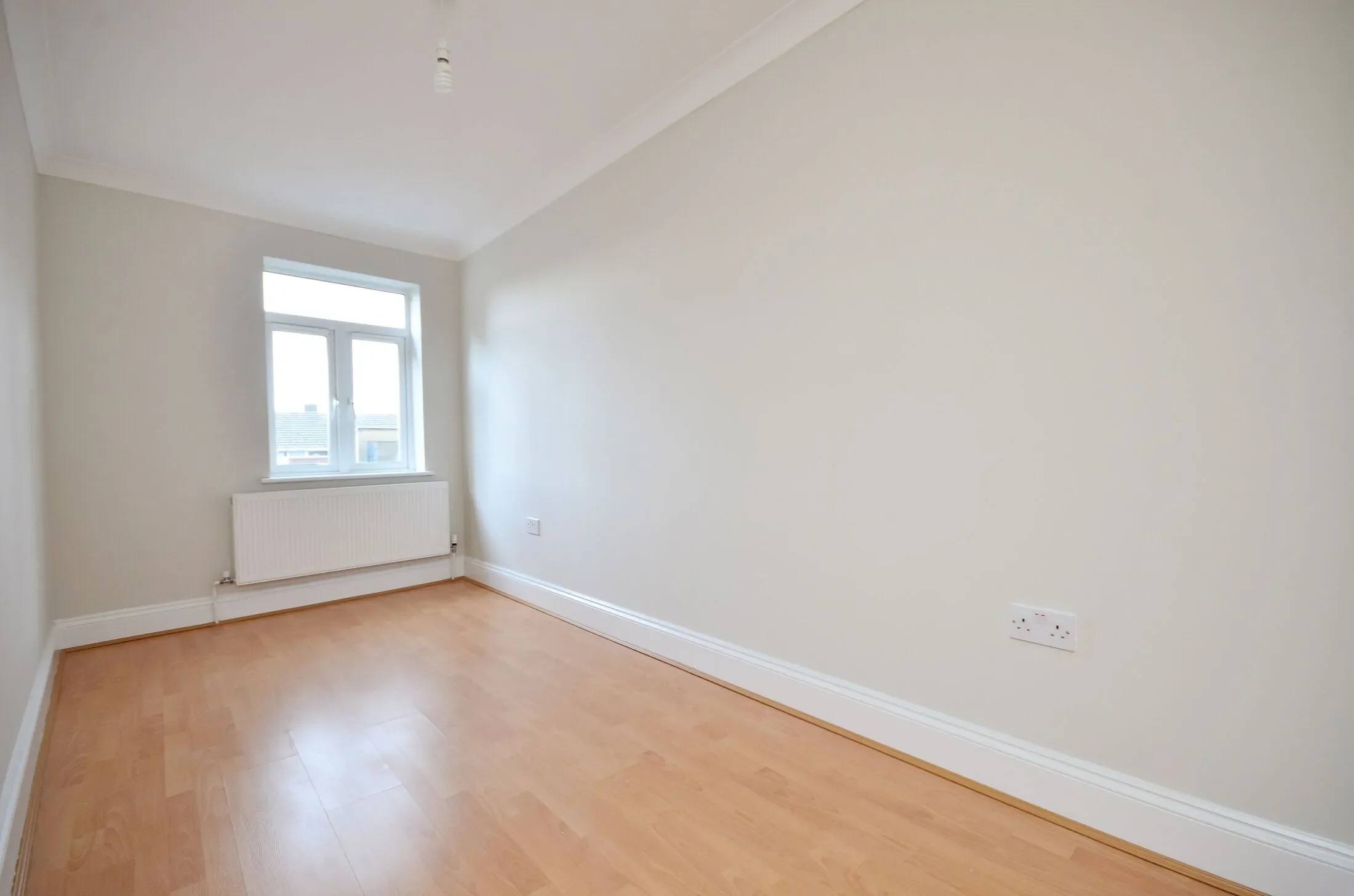 Flat Rye Lane in Greater London
