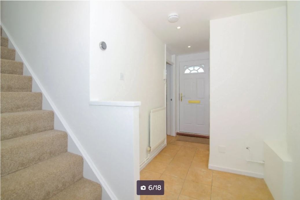Flat York Road in Greater London