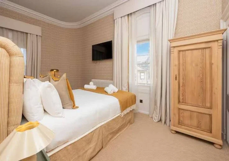 Room Milsom Street in Bath