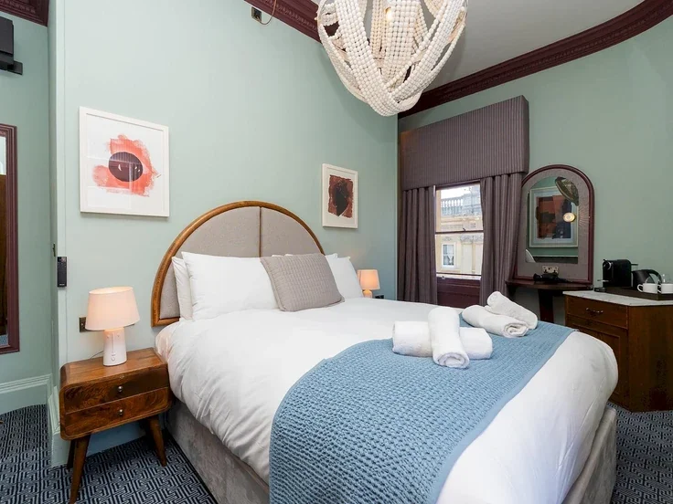 Room Milsom Street in Bath