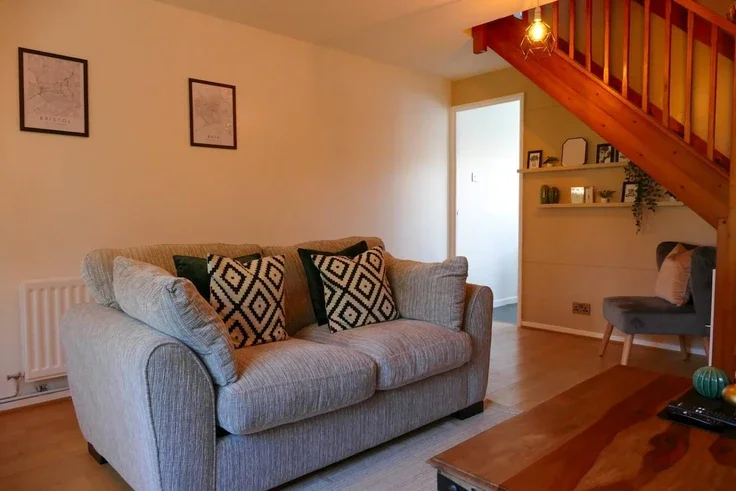 Flat Berenda Drive in Oldland Common