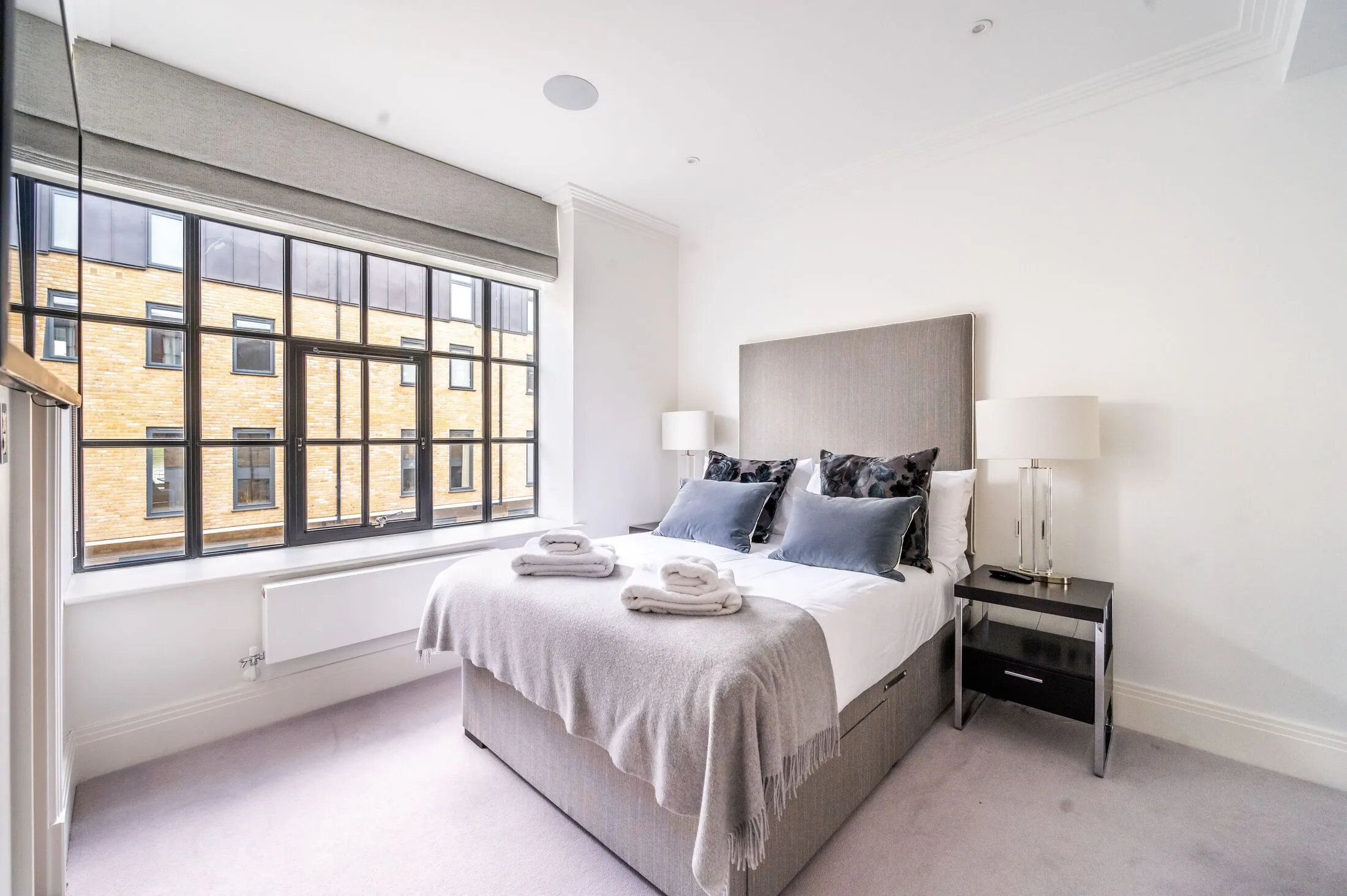 Flat Rainville Road in Greater London