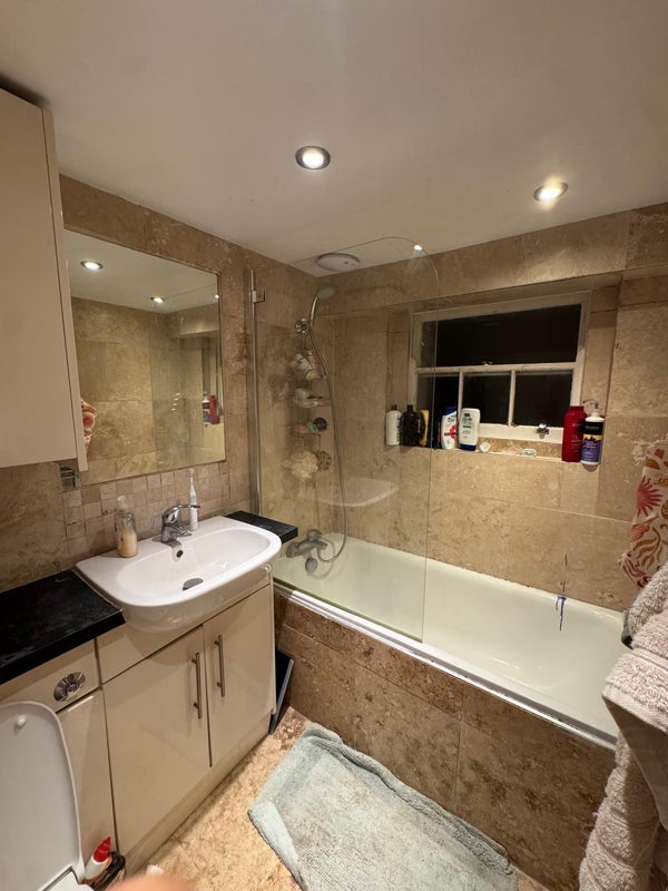 Room Stonefield Street in Greater London