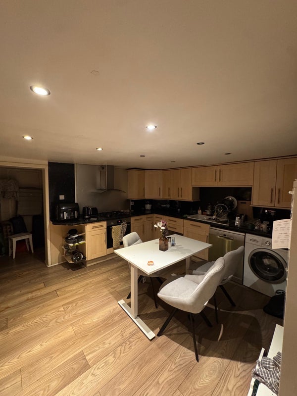 Room Stonefield Street in Greater London
