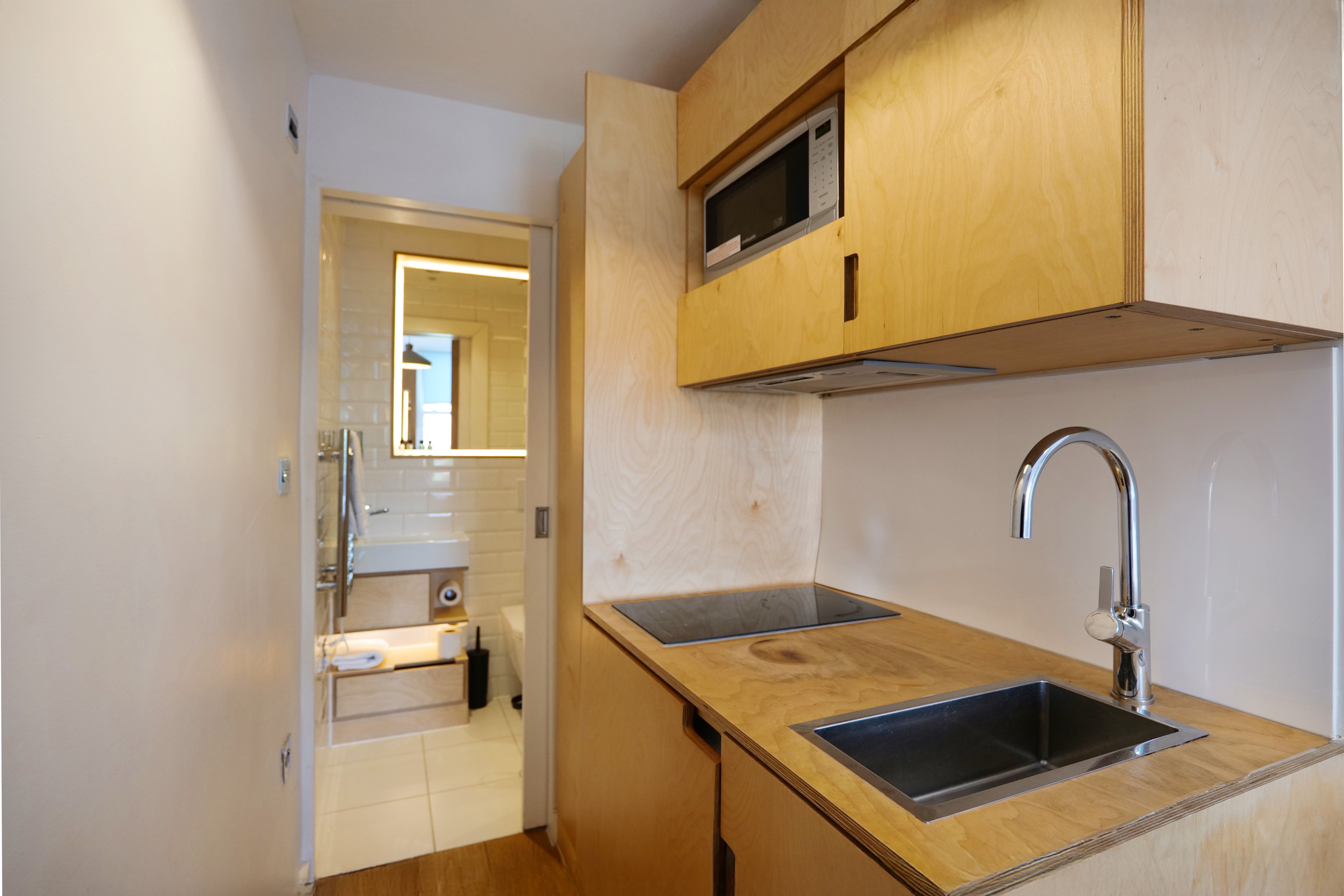 Flat Philbeach Gardens in Greater London