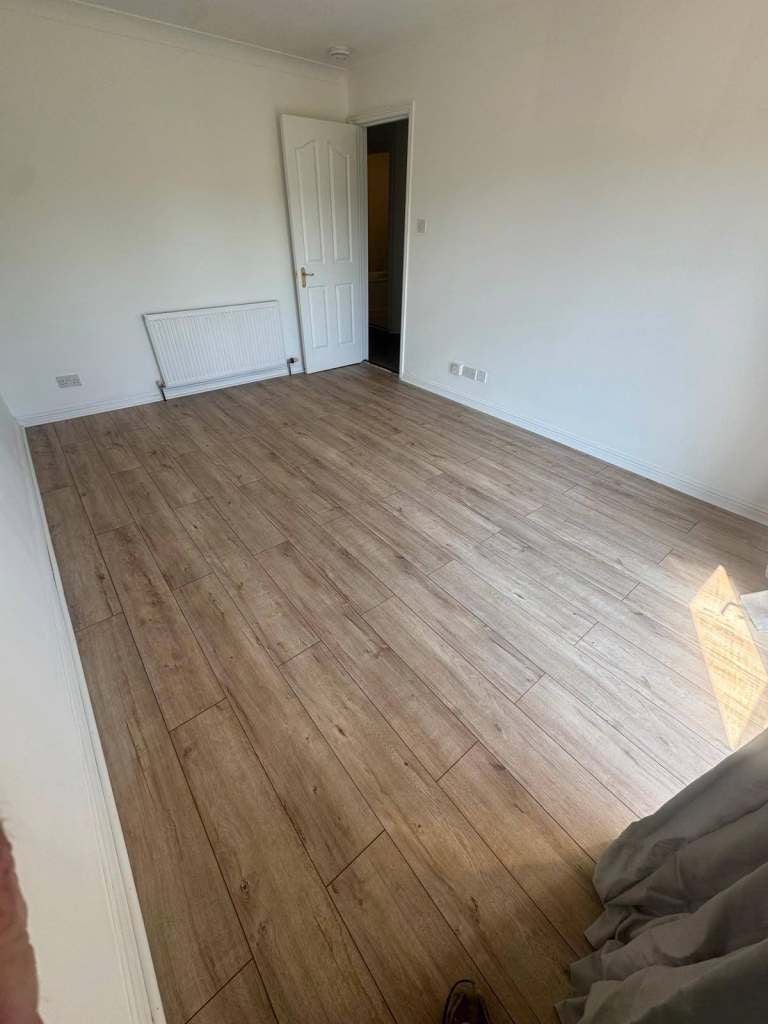 Flat Ladysmill Court in Falkirk