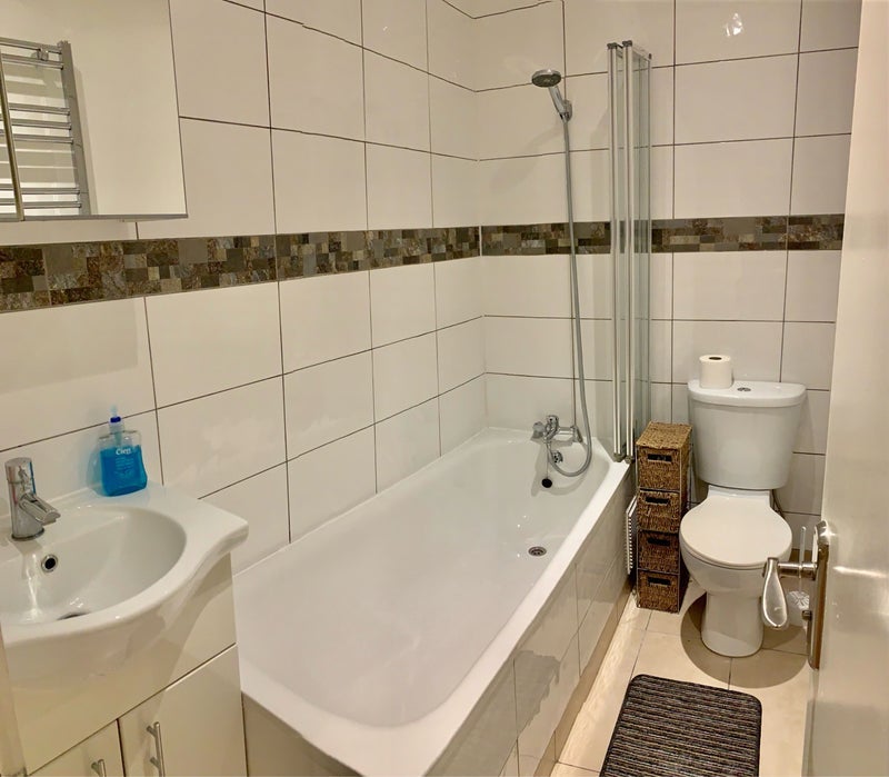 Room Hornsey Road in Greater London