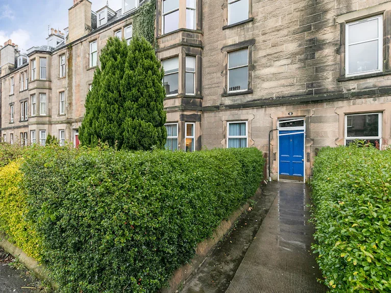 Flat Maxwell Street in City of Edinburgh