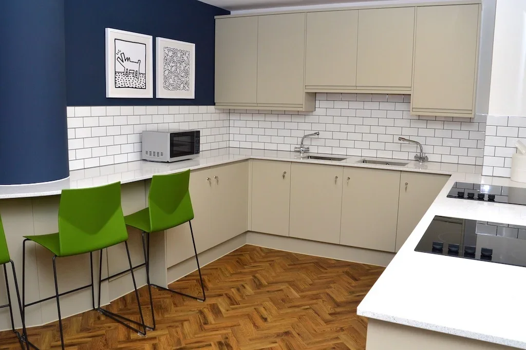 Room Foley Street in City of Westminster