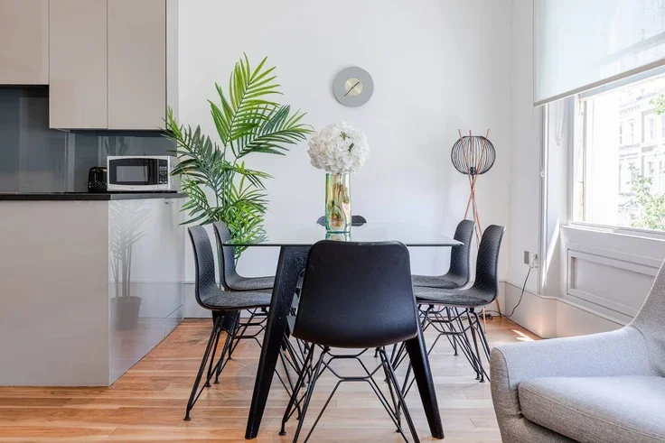 Flat Collingham Place in Greater London