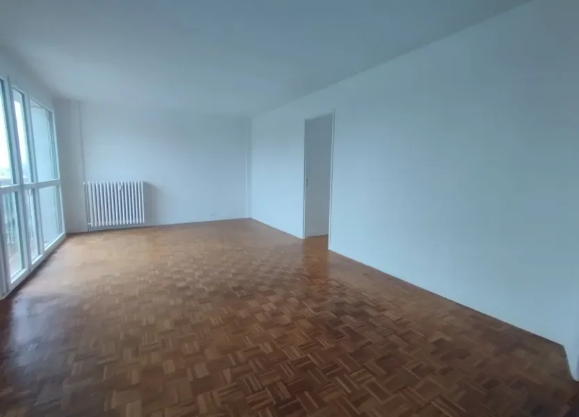 Appartement Rue de l'Épargne à Compiègne