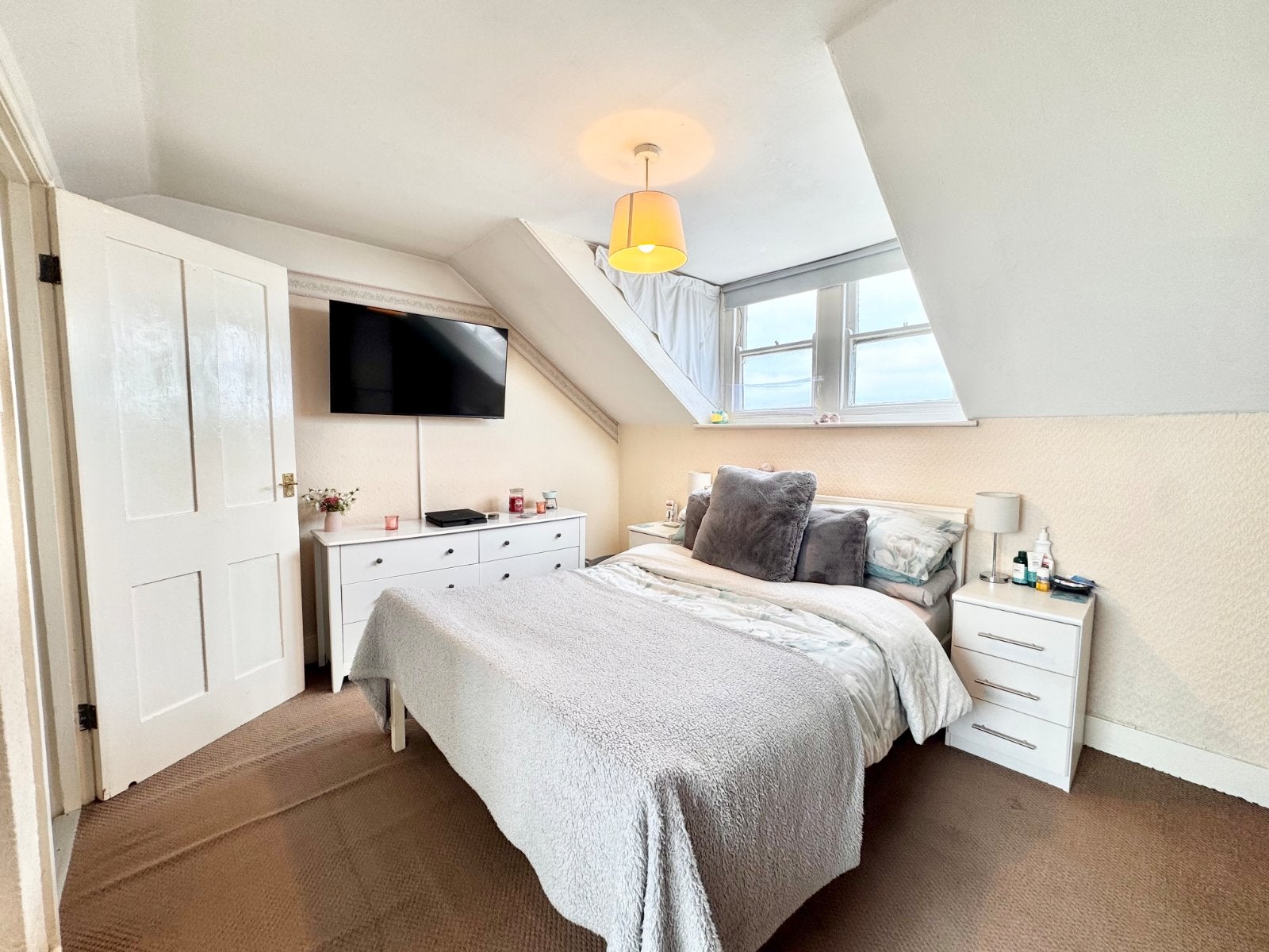 Flat Bellevue Road in Thanet