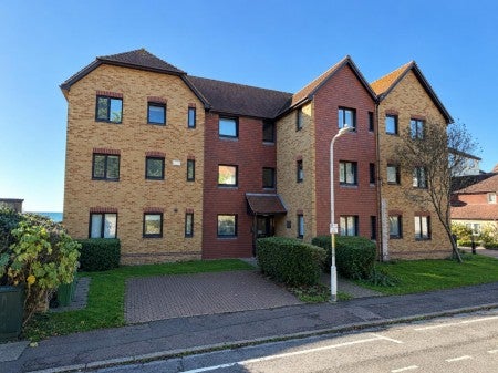 Flat The Riviera in Folkestone and Hythe District
