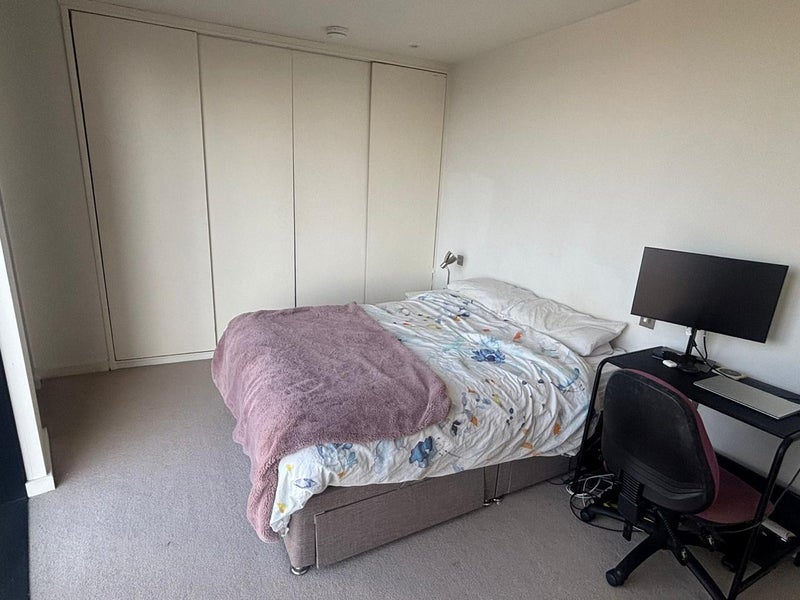 Flat Walworth Road in Greater London