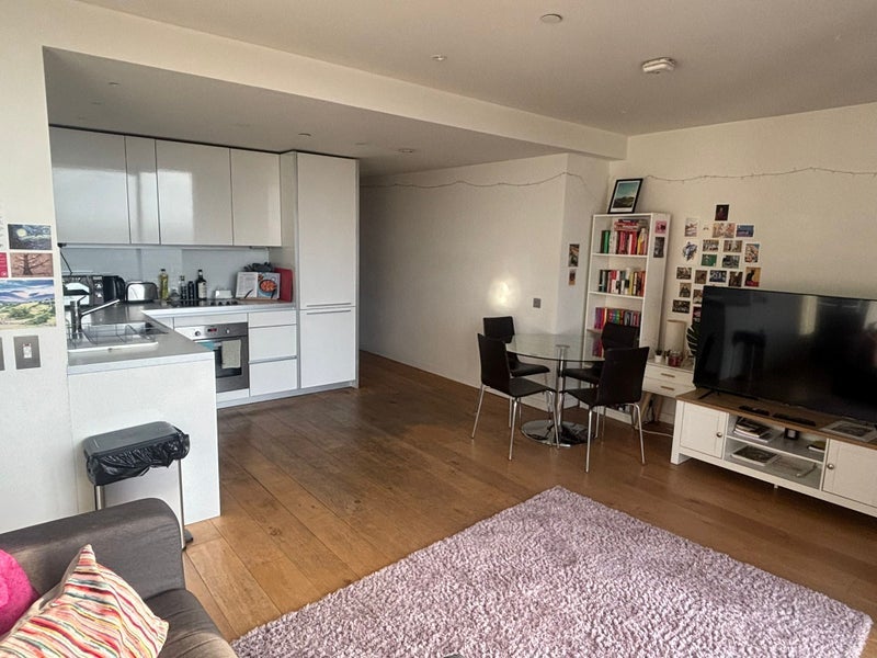 Flat Walworth Road in Greater London