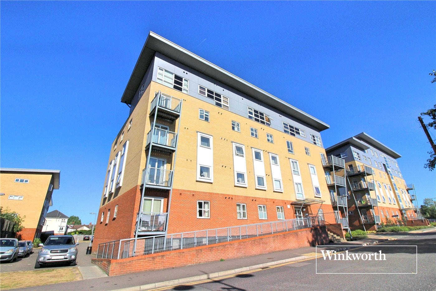 Flat Whitehall Close in Hertsmere