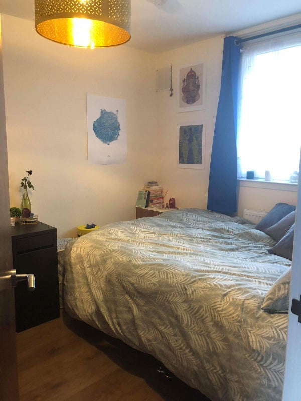 Room Fern Street in Greater London
