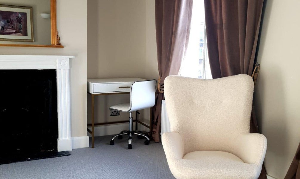 Flat Edith Grove in Greater London