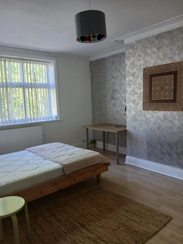 Room Shaftesbury Avenue in Leeds